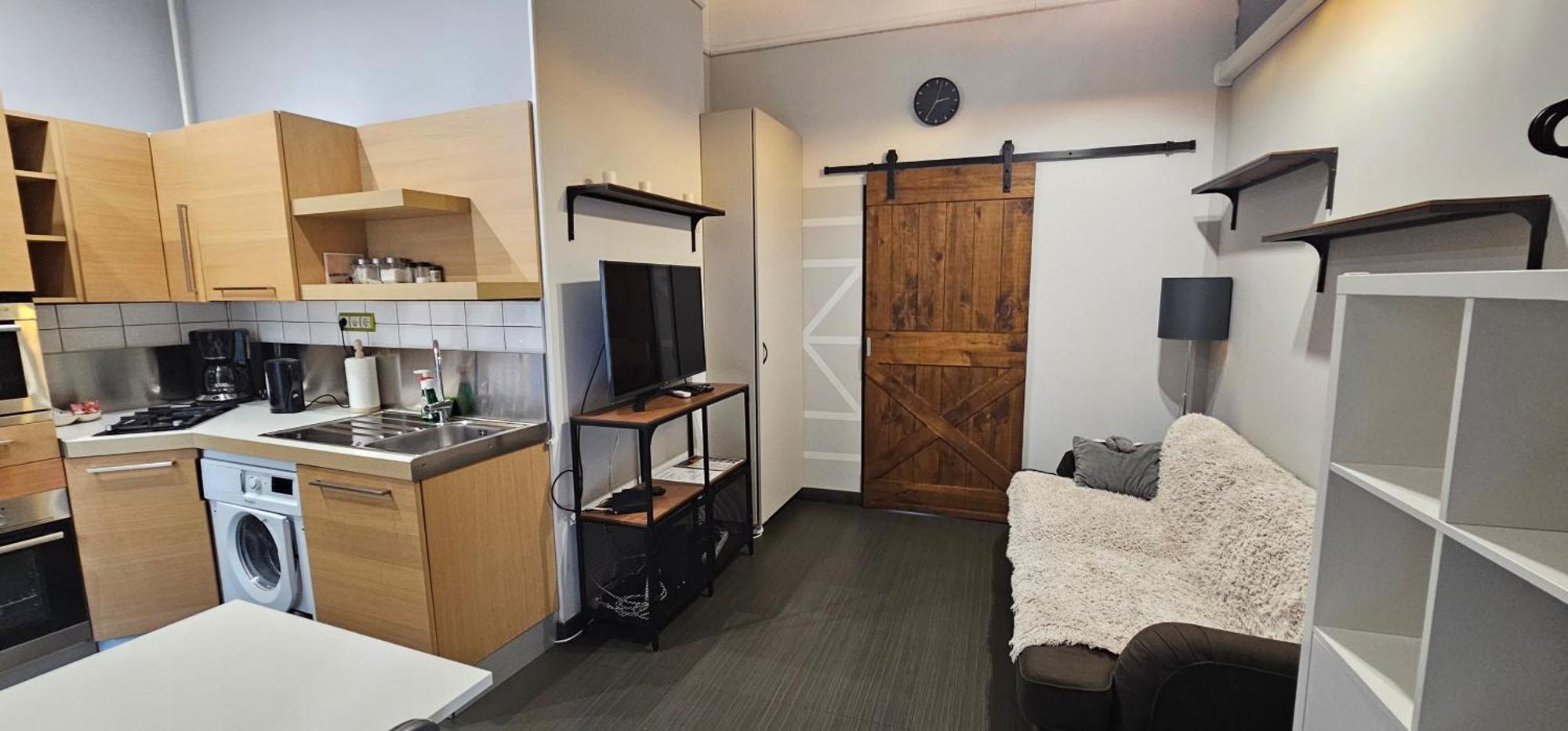 Central Dob Apartman Budapeste Exterior foto